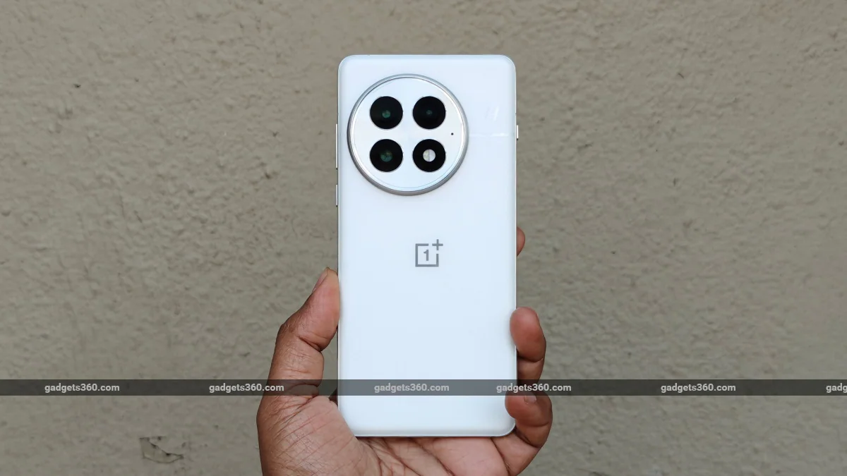 OnePlus 13 Mini Tipped to Get a 6,000mAh Battery; Will Likely Launch in H1 2025